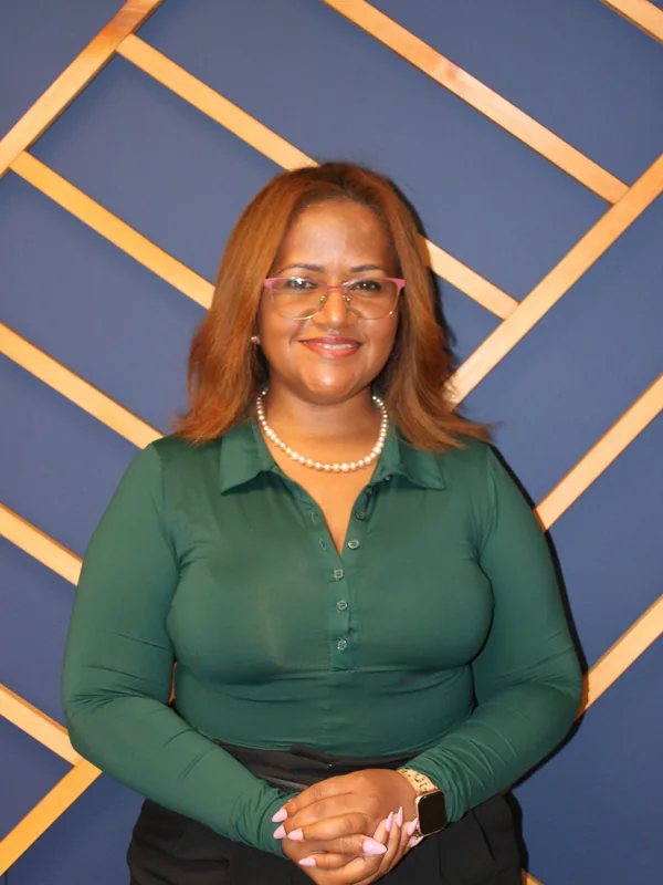 Evelyn Mateo, Senior Real Estate Paralegal at Melgar Law Firm